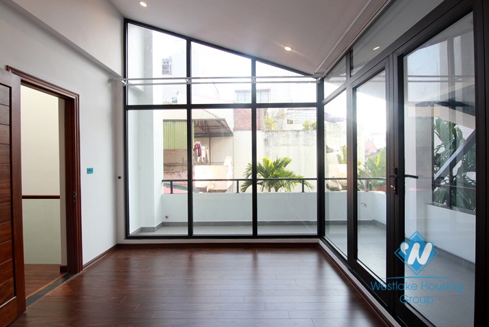 A new and beautiful house for rent in Tay ho, Ha noi