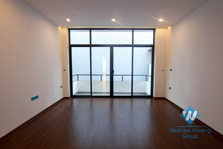 A new and beautiful house for rent in Tay ho, Ha noi