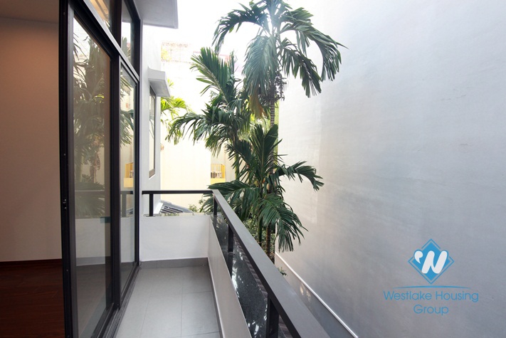 A new and beautiful house for rent in Tay ho, Ha noi