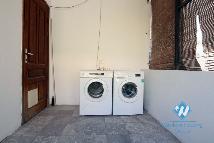 A nice house with big yard for rent in Tay ho, Ha noi