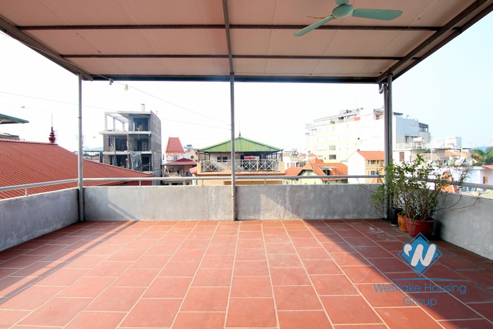 A nice 5 bedrooms house available for rent in Tay Ho district, Ha Noi
