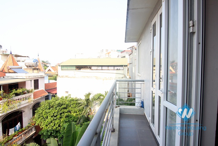 A nice 5 bedrooms house available for rent in Tay Ho district, Ha Noi
