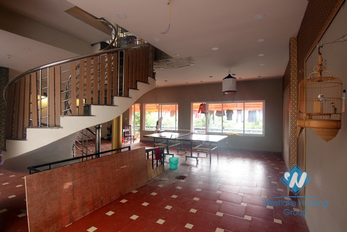 A nice space for restaurant, cafe in Xuan dieu, Tay ho