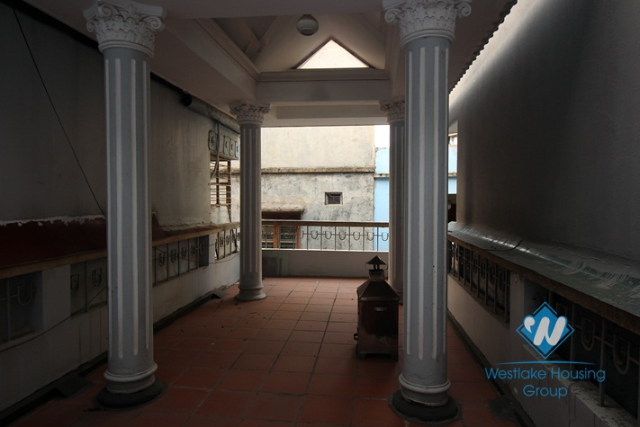 A cheap 3 bedroom house for rent in Ba dinh, Ha noi