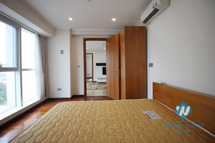 A beautiful and newly-finished 3 bedroom apartment for rent in Ciputra L Tower