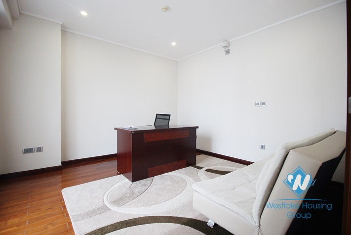 A beautiful and newly-finished 3 bedroom apartment for rent in Ciputra L Tower