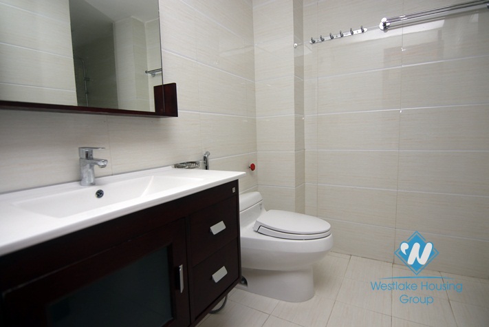 A new 5 bedroom house for rent in Ba dinh, Ha noi