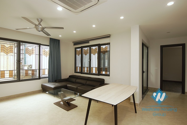 Morden and brand new 2 bedrooms apartment for rent in Van Ho 3, Hai Ba Trung, Ha Noi.