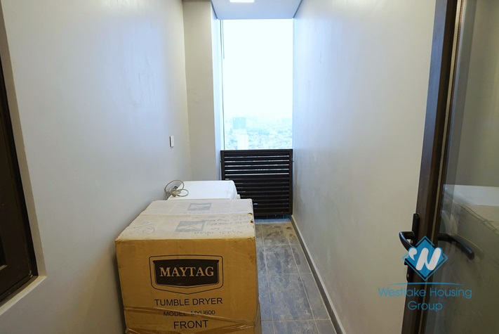 Brand new and luxurious 2 bedrooms apartment for rent in Sun Plaza, Thuy Khue, Ba Dinh, Ha Noi.