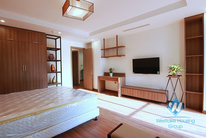 Bright and Morden 3 bedrooms apartment for rent close to Quang An street, Tay Ho district.