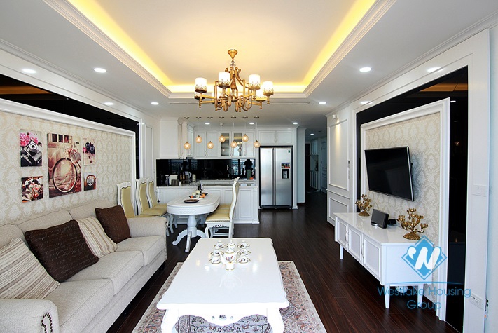 A royal apartment with morden 3 bedrooms for rent in D' Le Roi Soleil, Tay Ho area.