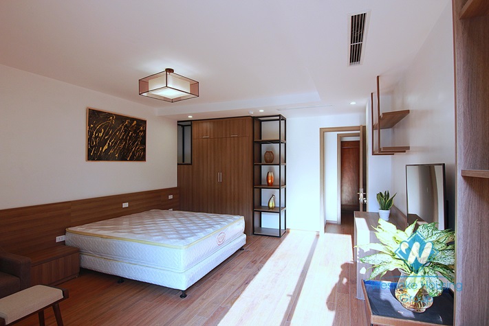 Bright and Morden 3 bedrooms apartment for rent close to Quang An street, Tay Ho district.