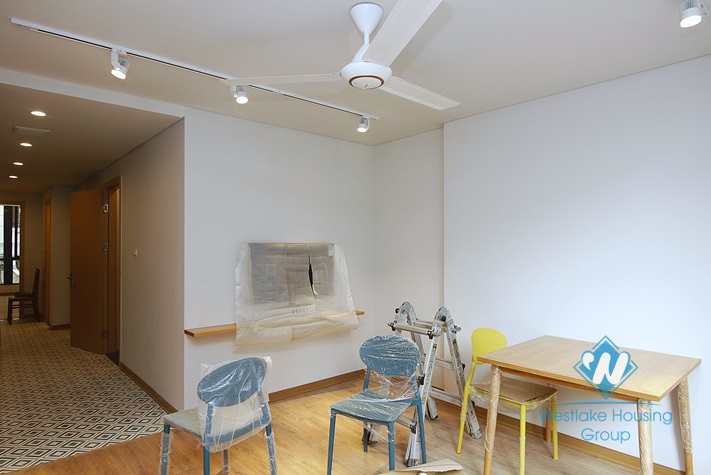 A brand new and big one bedroom apartment for rent in Ho Ba Mau area, Dong Da,Hai Ba Trung, district.