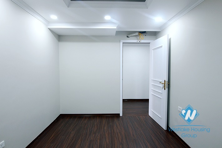 A royal apartment with morden 3 bedrooms for rent in D' Le Roi Soleil, Tay Ho area.