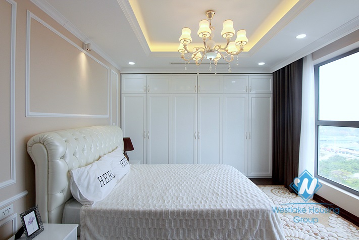 A royal apartment with morden 3 bedrooms for rent in D' Le Roi Soleil, Tay Ho area.