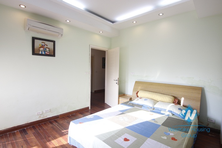 A modern affordable 3 bedroom apartment for rent on Lang Ha street