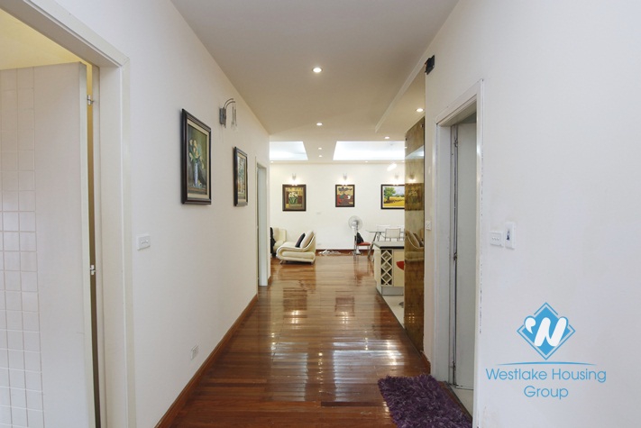 A modern affordable 3 bedroom apartment for rent on Lang Ha street