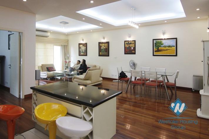 A modern affordable 3 bedroom apartment for rent on Lang Ha street