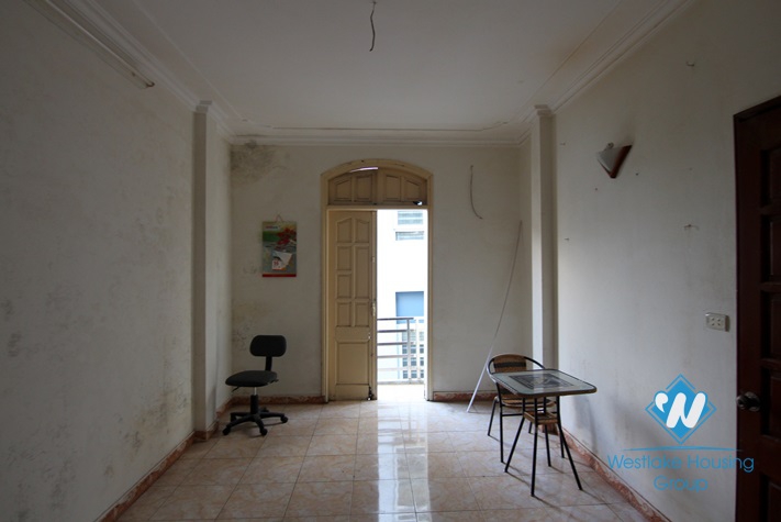 Unfurnished house for rent in Au Co st, Tu Lien, Tay Ho District