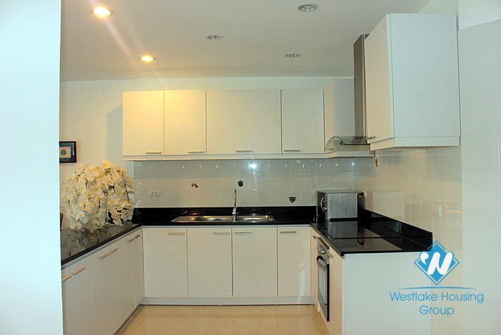 High quality apartment for rent in Dang Thai Mai street, Tay Ho, Hanoi