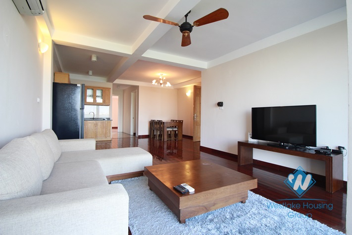 Lakeside apartment rental with beautiful view of Westlake