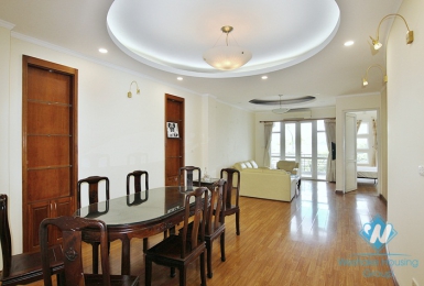 Spacious 3 bedroom apartment with lake view in Tay ho, Ha noi