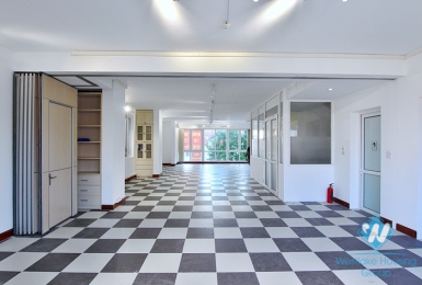 Spacious office space for rent in To ngoc van, Tay ho, Ha noi