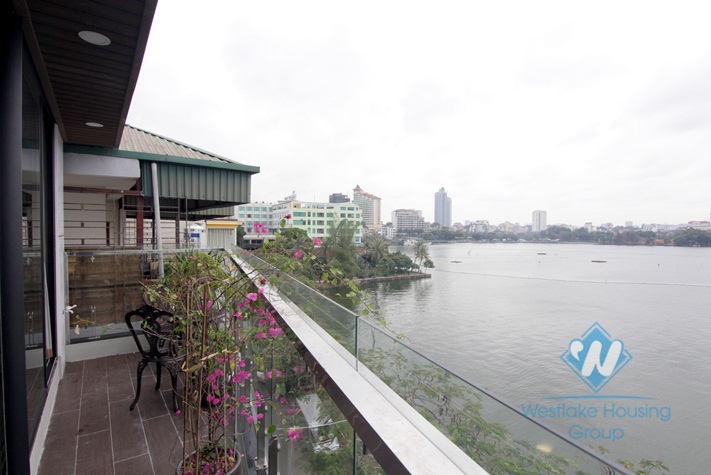 Apartment for rent in Tay Ho with balcony and amazing lake view.