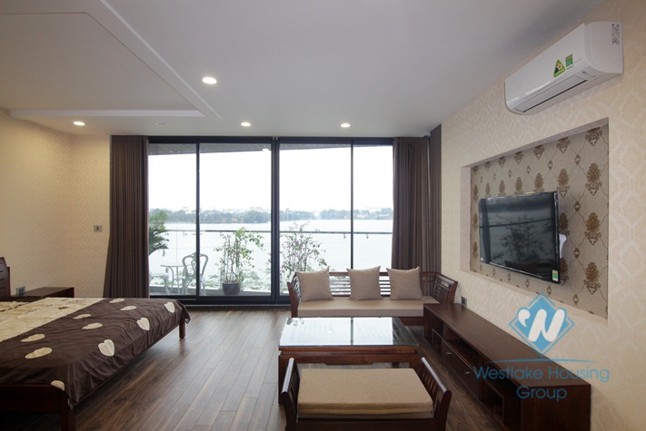 Apartment with balcony and amazing lake view for rent in Tay Ho .