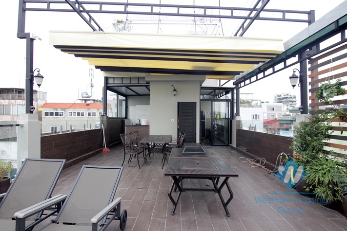 Apartment for rent in Tay Ho with balcony and amazing lake view.