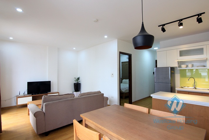 Apartment in Nghi Tam street, Tay Ho, Hanoi for rent.