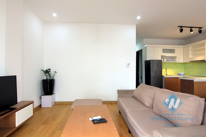 Apartment in Nghi Tam street, Tay Ho, Hanoi for rent.