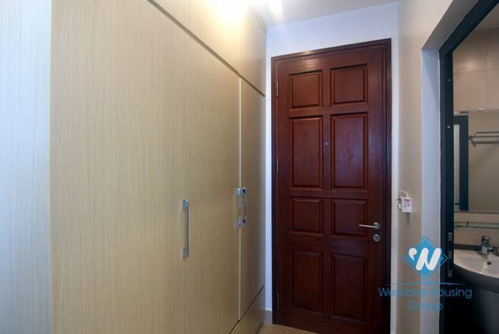 A brand new studio with lake view for lease in Tay ho, Ha noi