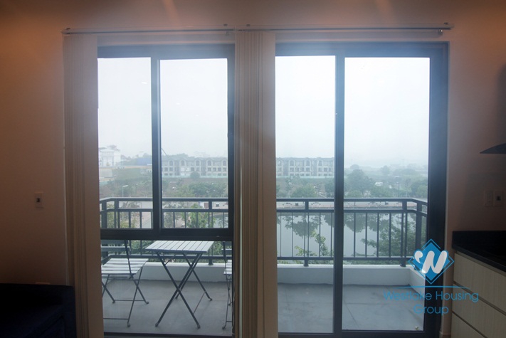 A brand new studio with lake view for lease in Tay ho, Ha noi