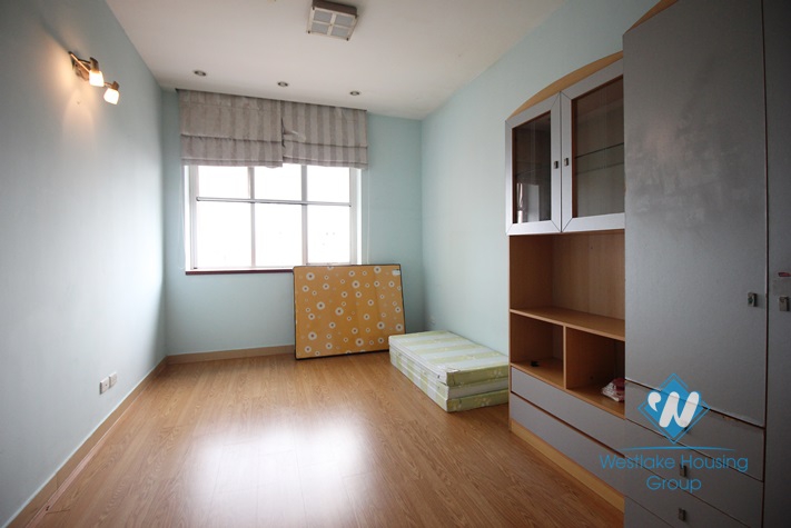 A cheap and beautiful apartment for rent in G2 Ciputra