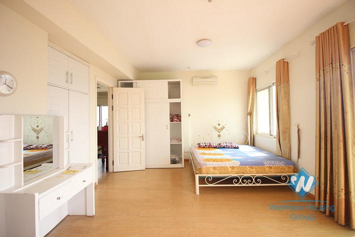 An good-priced apartment for rent in Ciputra Compound
