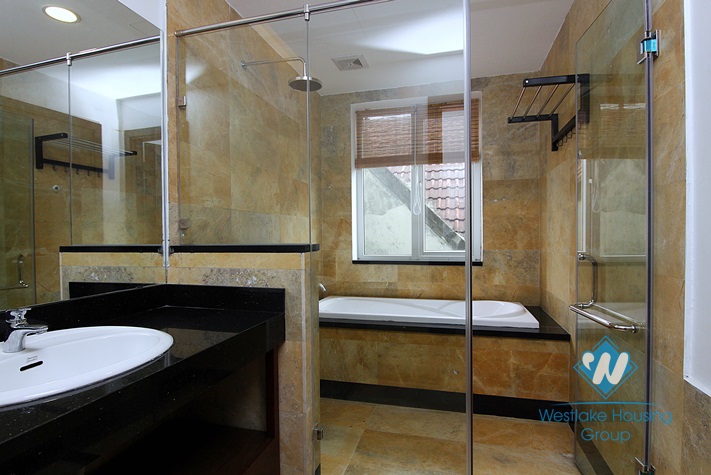 Spectacular apartment in Tay Ho for rent