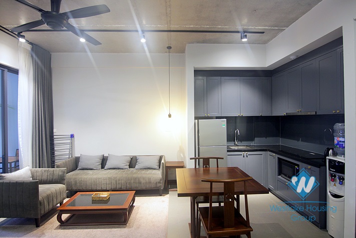 Bright 1 bedroom apartment for rent in Tu Hoa st, Tay Ho district, Ha Noi.