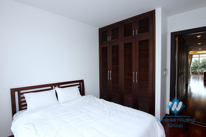 Spectacular apartment in Tay Ho for rent