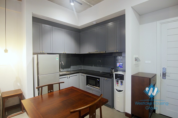 Bright 1 bedroom apartment for rent in Tu Hoa st, Tay Ho district, Ha Noi.