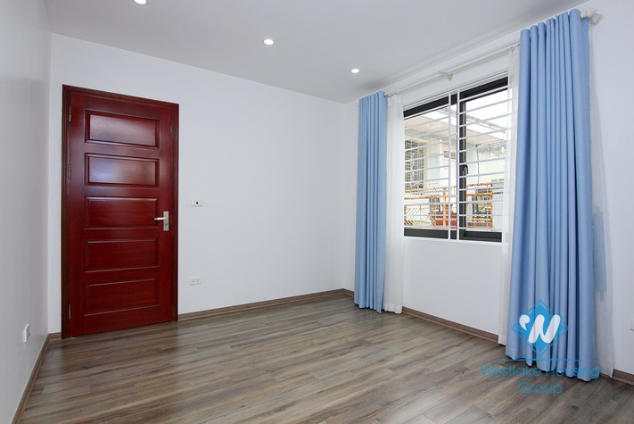 Six bedrooms house for rent in Au Co, Tay Ho, Hanoi.