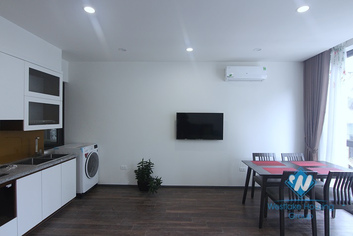 Brand new and morden 2 bedrooms apartment for rent in Tu Hoa st, Tay Ho area.