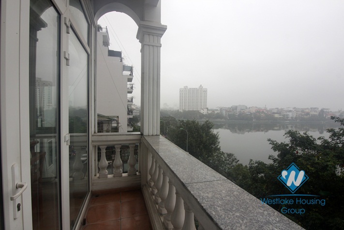 A studio with lake view and balcony for rent on Xuan Dieu, Tay Ho