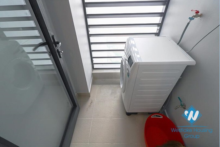 Apartment with modern furniture for rent in Vinhome Metropolis, Lieu Gia st, Ba Dinh District 