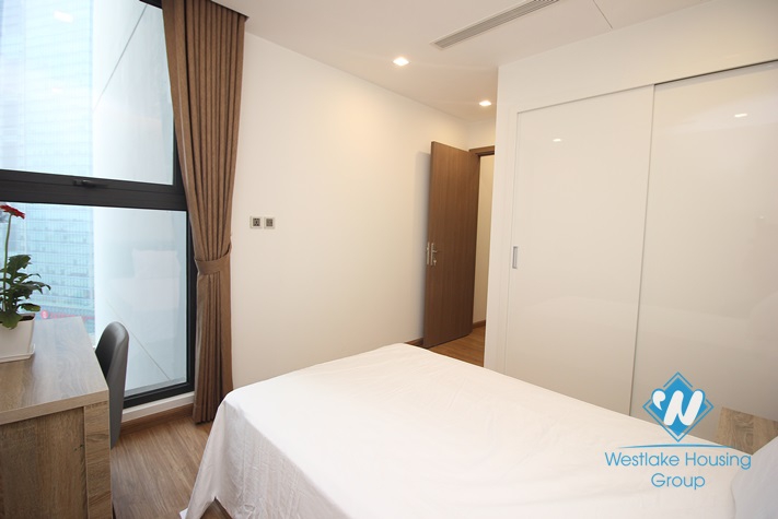 Modern furniture apartment for rent in Vinhome Metropolis, Ba Dinh District 