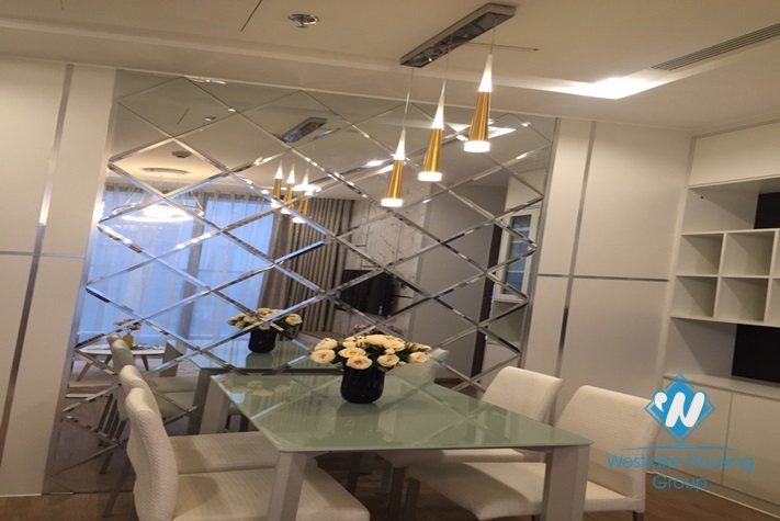 Apartment in Vinhome Metropolis for rent rent