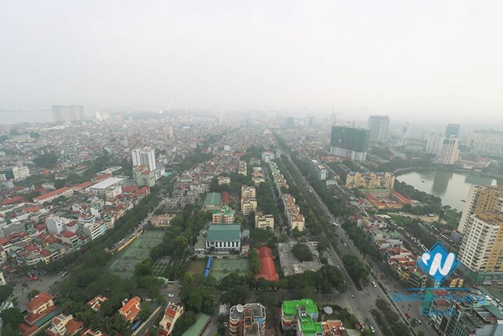 Apartment with modern furniture for rent in Vinhome Metropolis, Lieu Gia st, Ba Dinh District 