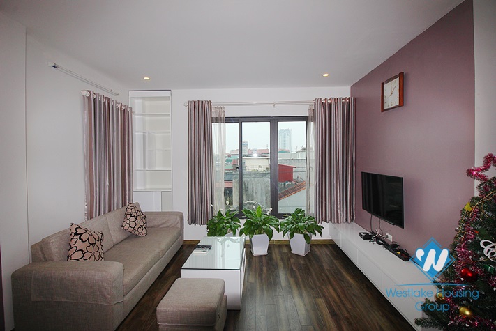 Nice big studio apartment for rent in Au Co st, Tay Ho district 