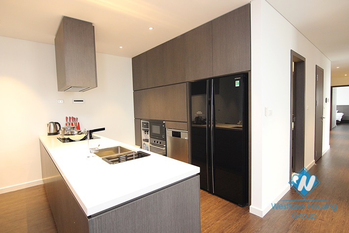 Brand new modern LAKE VIEW apartment for rent in Tay Ho, Hanoi 