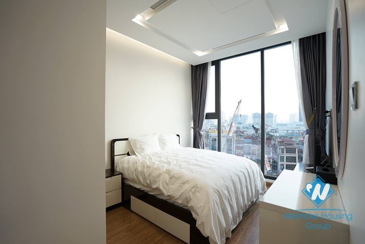 Beautiful 02 bedrooms for rent in Vinhome Metropolis, Lieu Giai St, Ba Dinh District